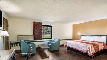 Suite, 1 King Bed, Non Smoking