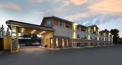Super 8 by Wyndham Minot Airport