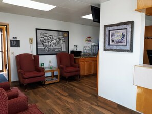 Sala de estar en el lobby