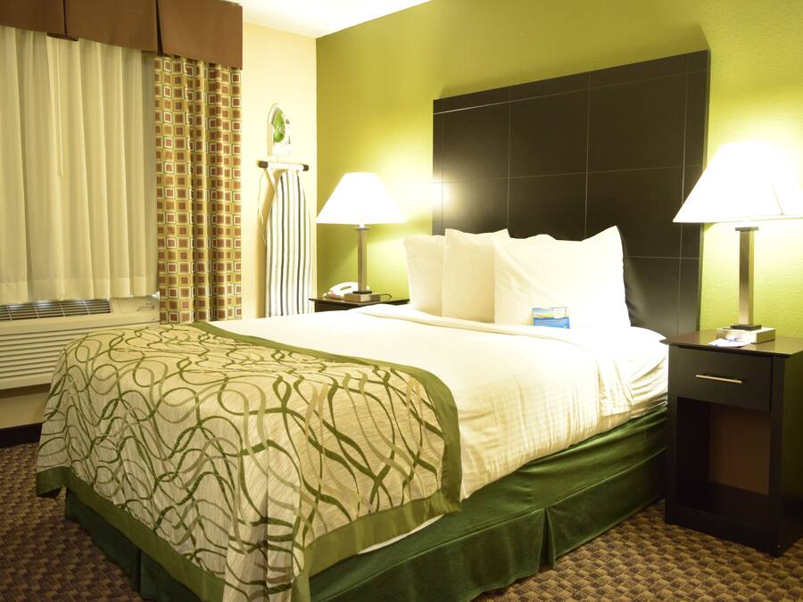 Desk, soundproofing, iron/ironing board, rollaway beds