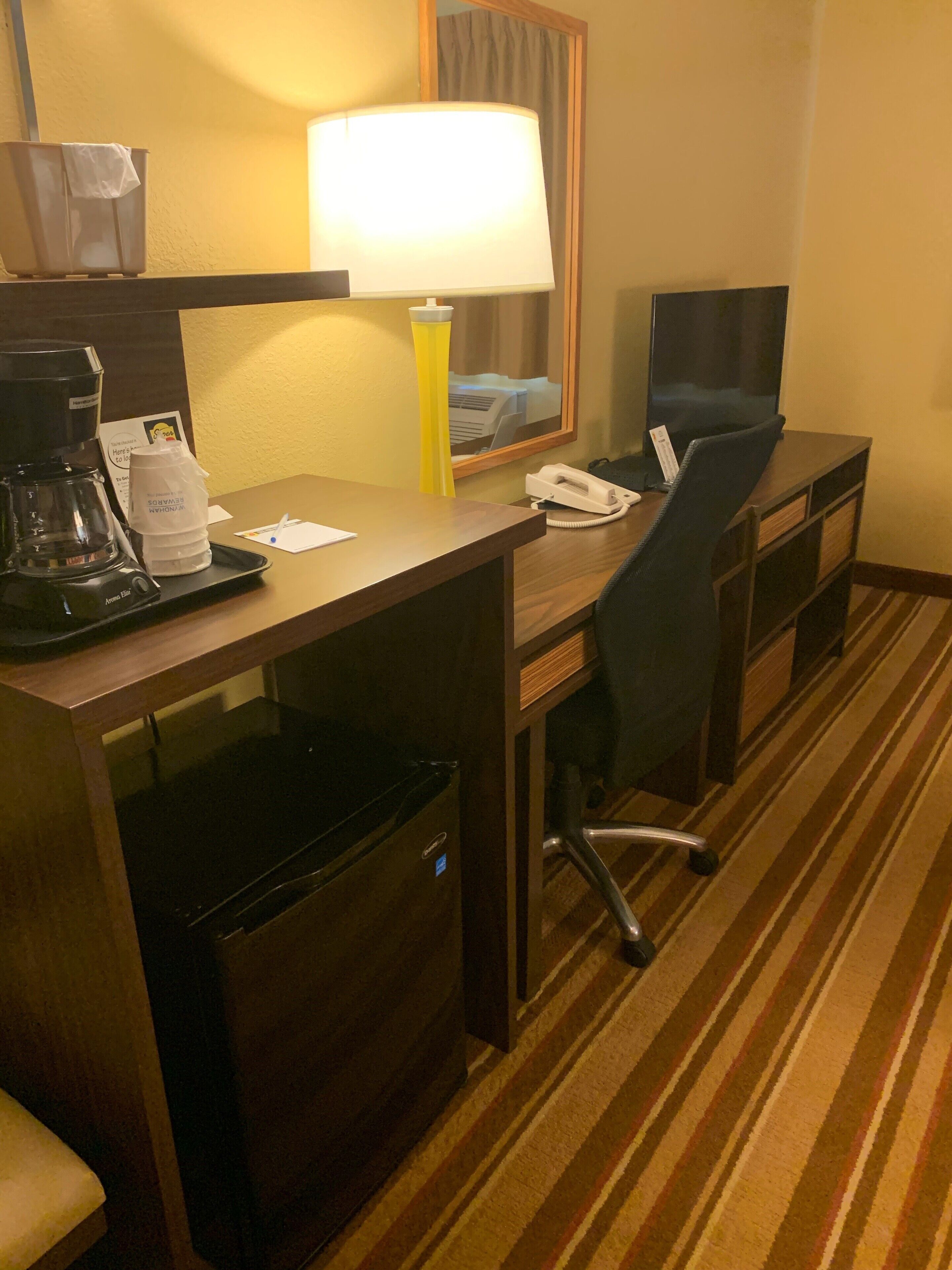 desk, iron/ironing board, cots/infant beds, rollaway beds