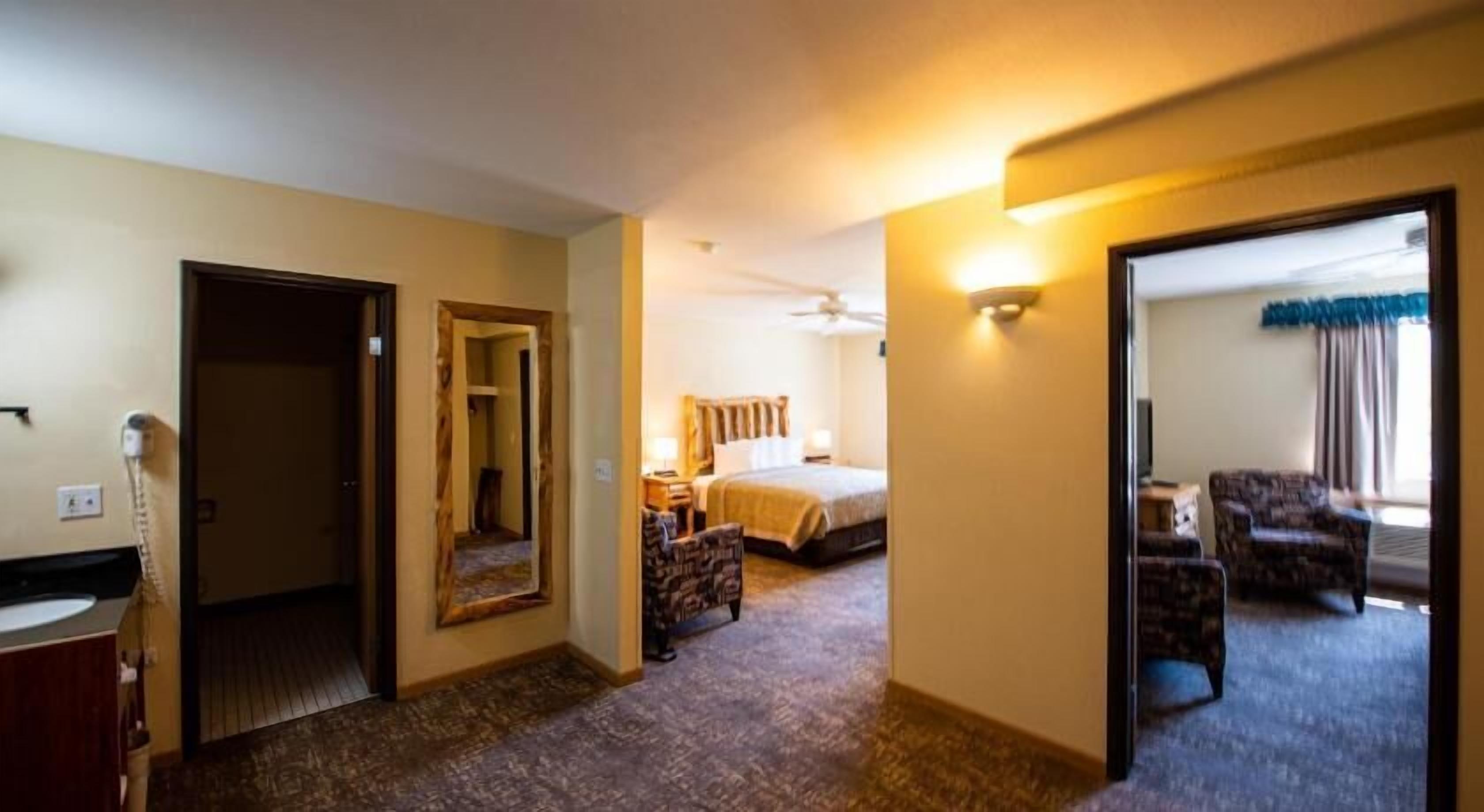 Desk, cots/infant beds, rollaway beds, free WiFi