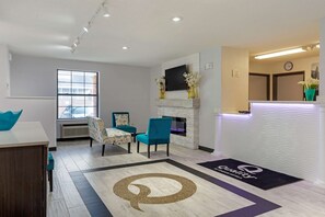 Lobby - Quality Inn Lee - Lenox South (Lee)