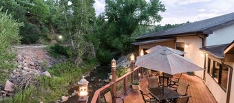 Super 8 by Wyndham Deadwood / Black Hills Area