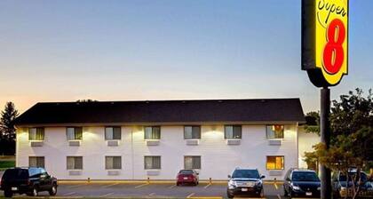 Super 8 by Wyndham Aberdeen North