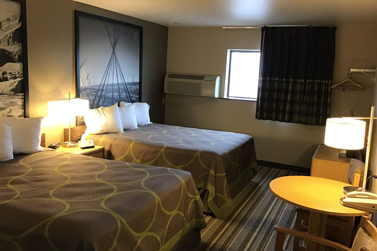 free cots/infant beds, free wifi, bed sheets, alarm clocks