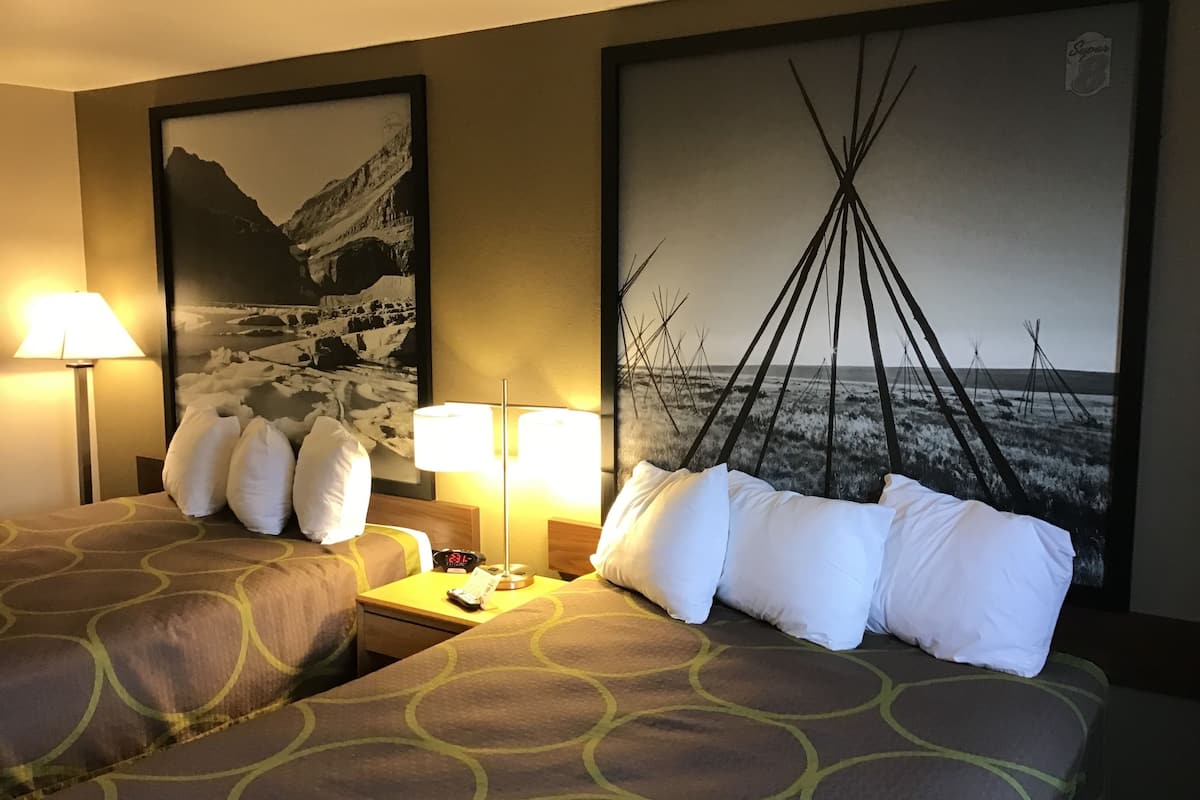 room, 2 queen beds, non smoking | free cots/infant beds, free wifi, bed sheets, alarm clocks