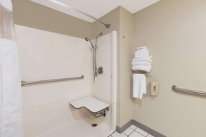 Room, 1 Queen Bed, Accessible, Non Smoking (Mobility) | Bathroom shower