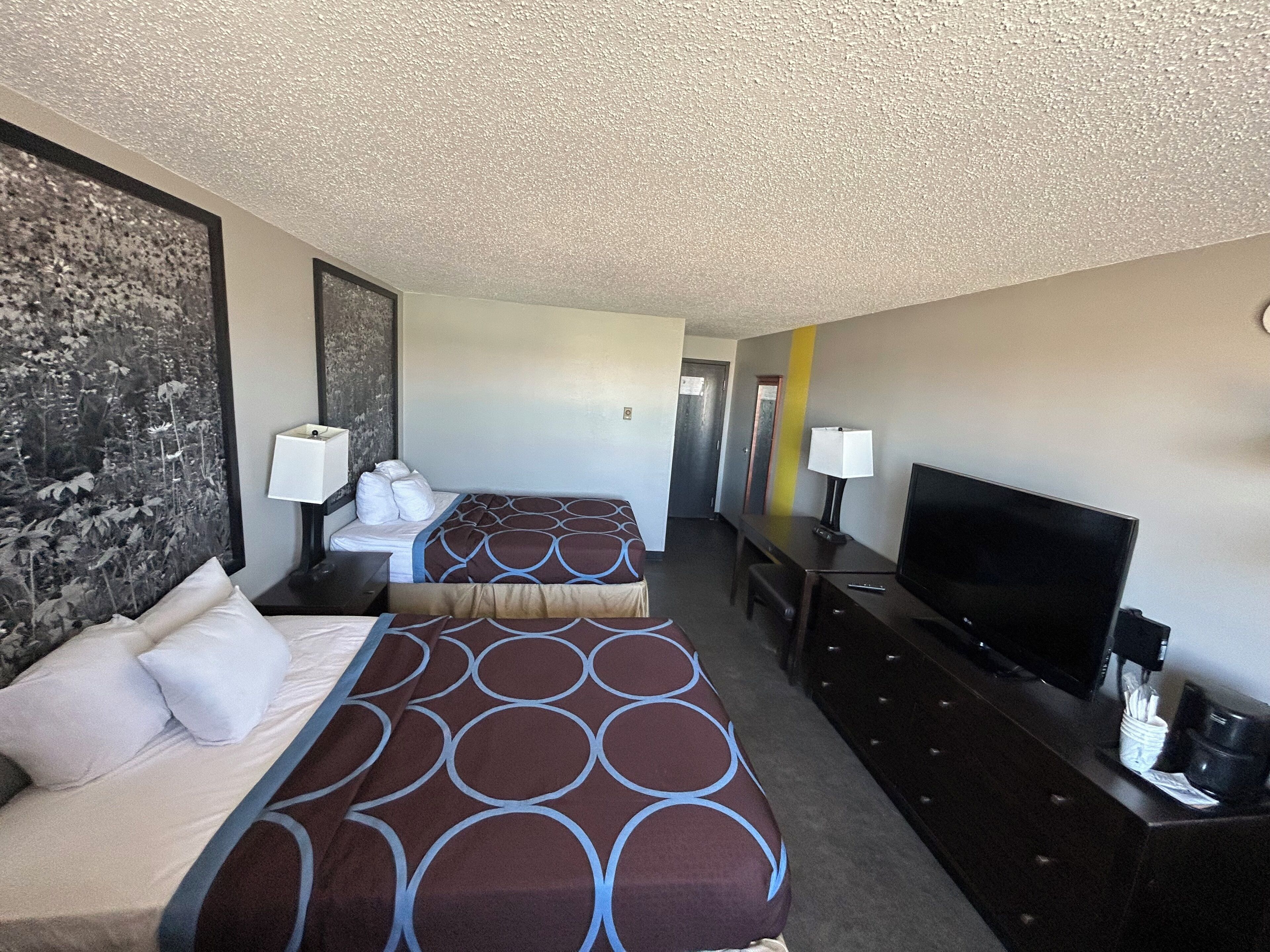 Room, 2 Double Beds, Non Smoking | Desk, iron/ironing board, free cribs/infant beds, rollaway beds