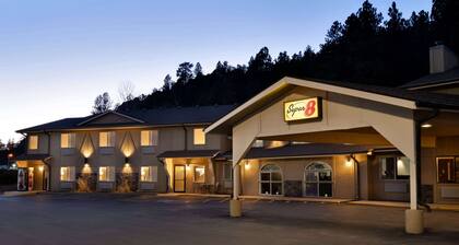 Super 8 by Wyndham Custer/Crazy Horse Area