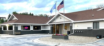 Super 8 by Wyndham Hot Springs