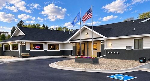 Super 8 by Wyndham Hot Springs