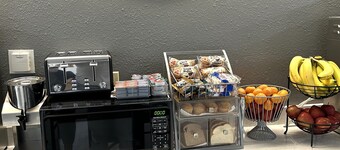 Super 8 by Wyndham Hot Springs