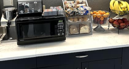 Super 8 by Wyndham Hot Springs