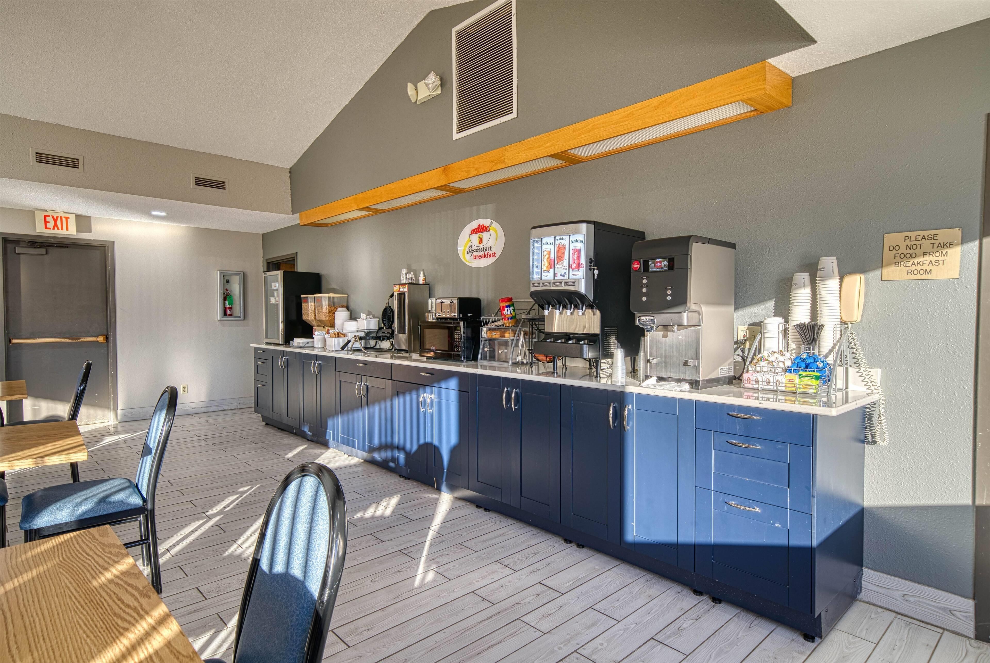 Free daily on-the-go breakfast