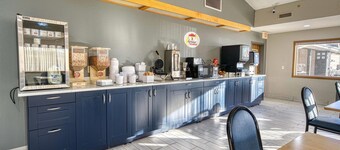 Super 8 by Wyndham Hot Springs