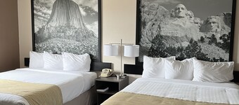 Super 8 by Wyndham Sturgis