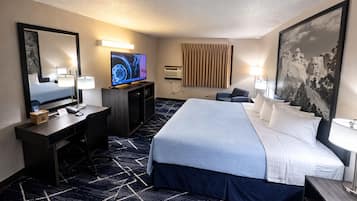 Standard Room, 1 King Bed | Premium bedding, desk, laptop workspace, blackout drapes