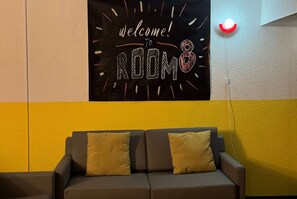 Suite, varias camas, para no fumadores (ROOM8) | Caja de seguridad en la habitación, escritorio y cunas gratuitas 