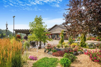 Super 8 by Wyndham Eveleth