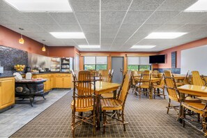 Desayuno completo incluido todos los días