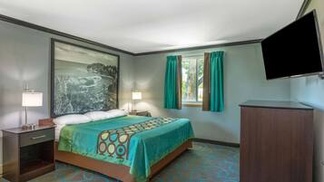 Studio Suite, 1 King Bed, Non Smoking | Desk, cribs (free), rollaway beds (surcharge), WiFi (free)