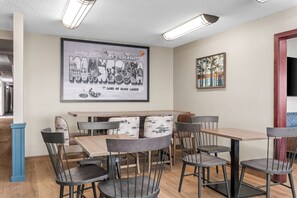 Free daily continental breakfast  - Super 8 by Wyndham Perham (Perham)