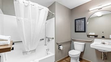 Chambre, 1 très grand lit, non-fumeurs (Bathtub w/ Grab Bars) | Salle de bain | Ensemble douche/baignoire, sèche-cheveux, serviettes fournies, savon