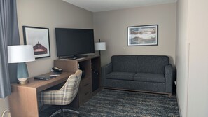 Suite, Multiple Beds, Non Smoking