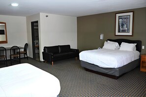 Free WiFi, bed sheets, alarm clocks, wheelchair access - Rodeway Inn Hibbing (Hibbing)