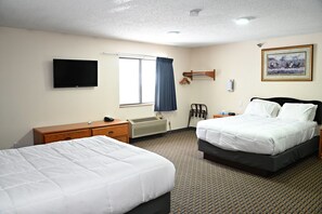 1 bedroom, free WiFi, bed sheets, alarm clocks