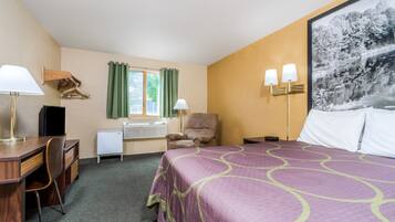 Standard Room, 1 Queen Bed