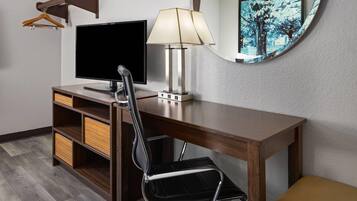 Standard Room, 2 Double Beds, Non Smoking | 1 bedroom, pillowtop beds, desk, laptop workspace