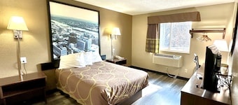 Super 8 by Wyndham Latham/Albany Airport