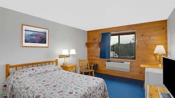 Zimmer, 1 Doppelbett, barrierefrei, Nichtraucher (Bathtub) | Zimmersafe, Schreibtisch, laptopgeeigneter Arbeitsplatz