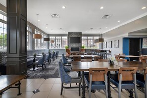 Lobby - Best Western Plus Franklin Square Inn Troy/Albany (Troy)