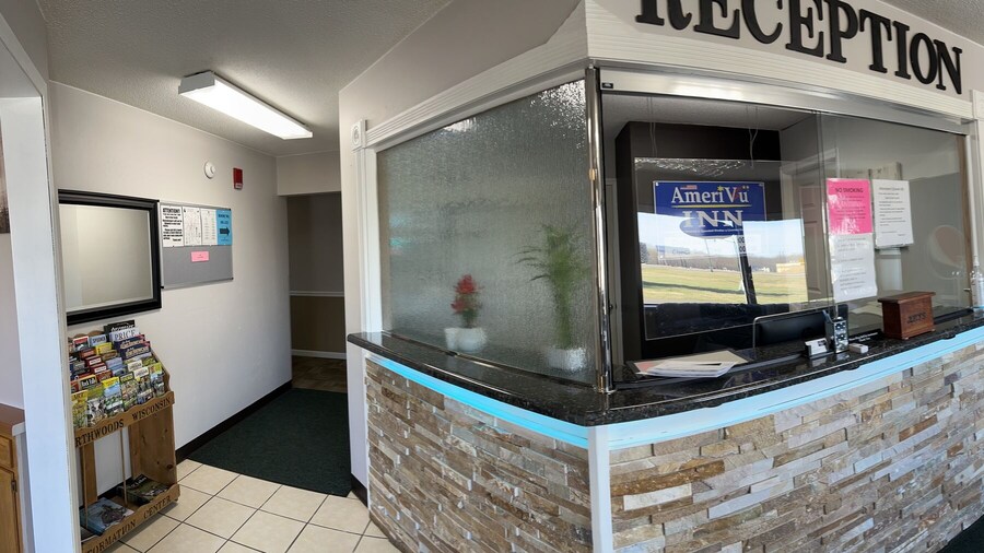 AmeriVu Inn