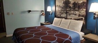 River Hill Inn & Suites