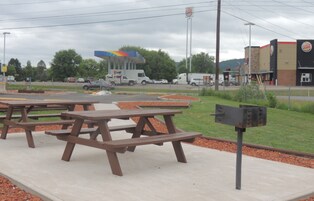 Área de parrillas y picnic