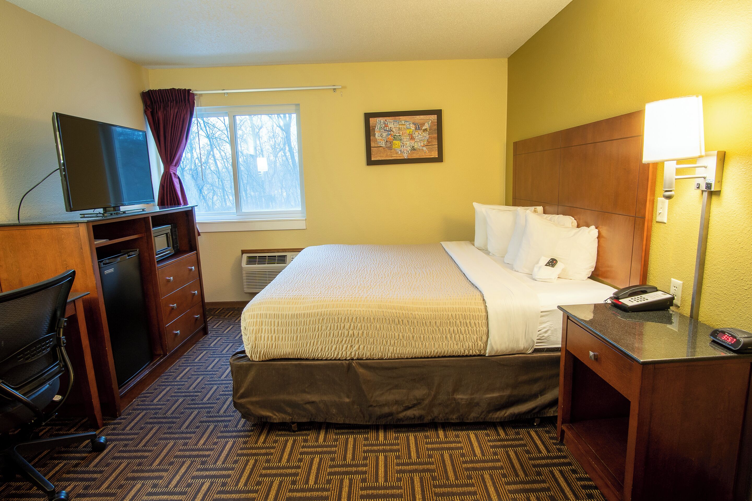 Room, 1 King Bed, Non Smoking
