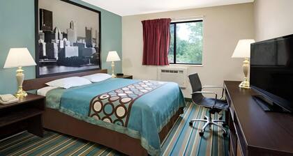 Pittsburgh Royal Hotel