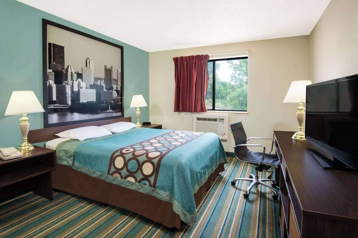 Desk, iron/ironing board (on request), free cots/infant beds, free WiFi