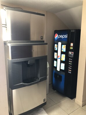 Vending machine