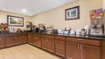 Café da manhã continental grátis todos os dias