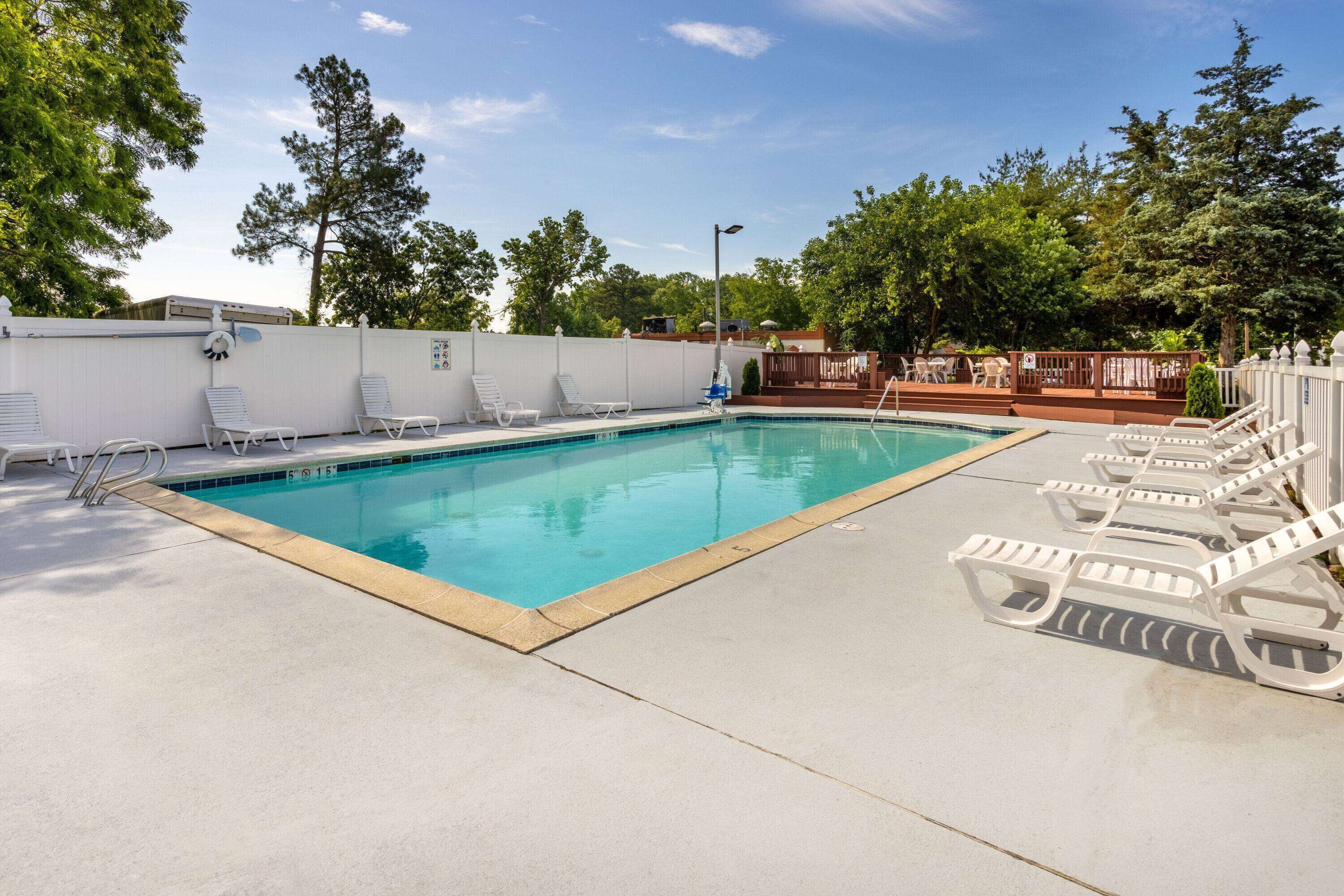 Seasonal outdoor pool