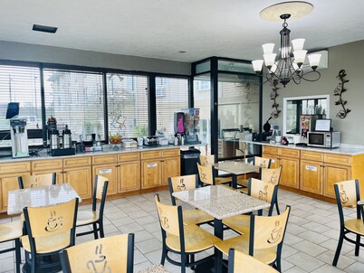 Super 8 by Wyndham Corbin/London KY