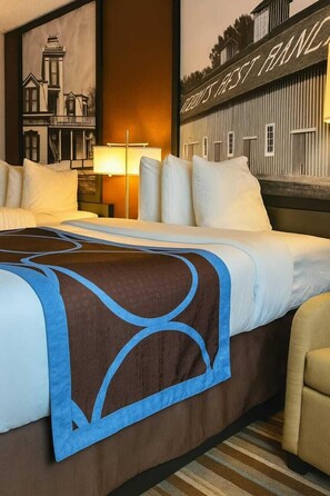 1 kamar tidur, selimut bulu angsa, dan tirai kedap cahaya