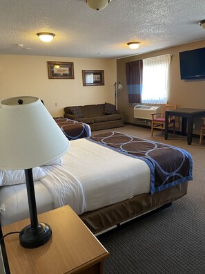 Desk, blackout drapes, free WiFi, alarm clocks