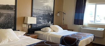 Super 8 by Wyndham Ogallala