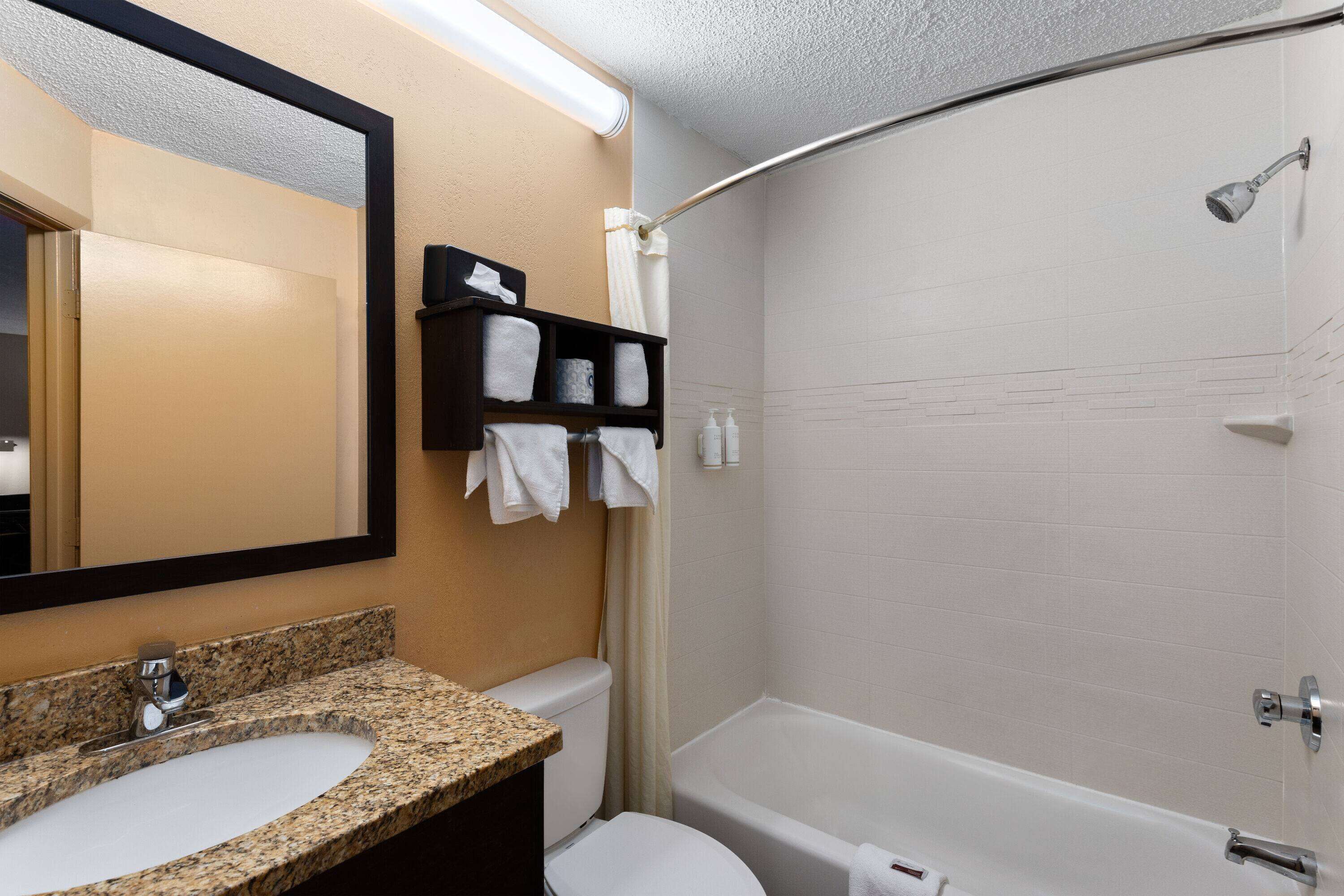 Foto - Super 8 by Wyndham Myrtle Beach/Market Common Area